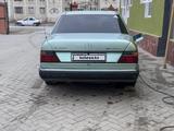 Mercedes-Benz E 220 1993 года за 1 200 000 тг. в Кызылорда – фото 2