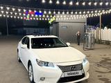 Lexus ES 300h 2014 годаүшін11 350 000 тг. в Алматы – фото 2
