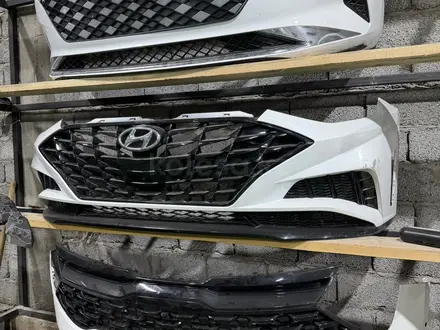 Бампер Hyundai за 2 000 тг. в Шымкент