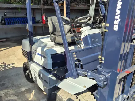 Komatsu  FG25 (Кара 2, 5 т.4, 5 метра Из Японии) 2003 года за 6 200 000 тг. в Алматы – фото 3