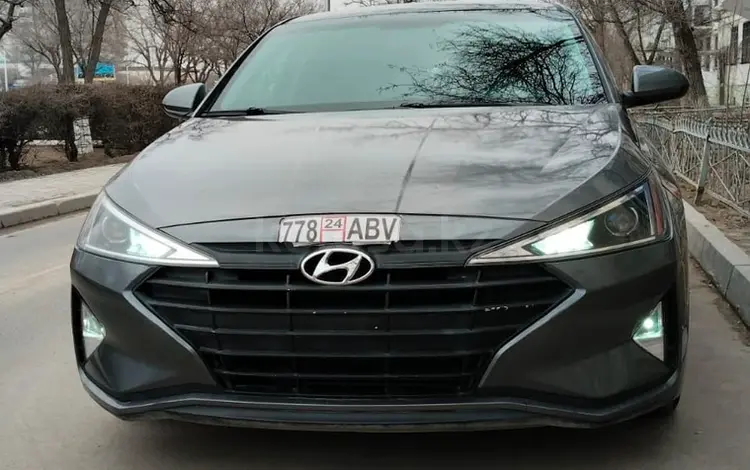 Hyundai Elantra 2019 года за 5 000 000 тг. в Актау