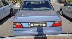 Mercedes-Benz E 200 1991 годаfor900 000 тг. в Кызылорда – фото 2