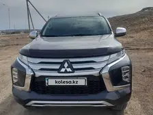 Mitsubishi Montero Sport, 2023