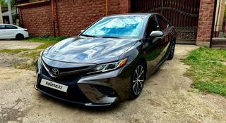 Toyota Camry 2020 года за 11 200 000 тг. в Алматы