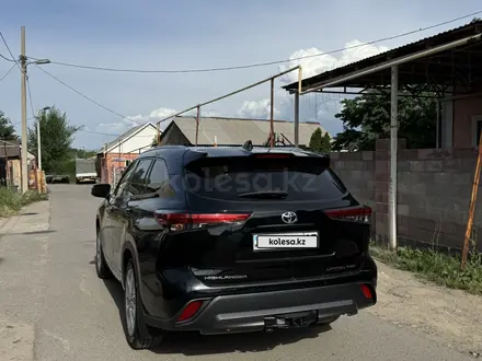 Toyota Highlander 2020 года за 21 600 000 тг. в Алматы – фото 3