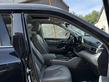 Toyota Highlander 2020 года за 21 600 000 тг. в Алматы – фото 8