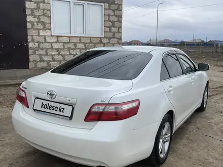 Toyota Camry 2006 года за 4 000 000 тг. в Атырау – фото 6