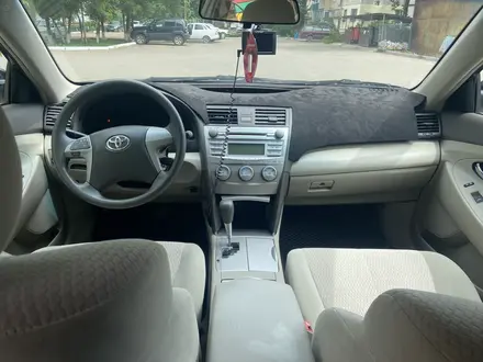 Toyota Camry 2010 года за 4 200 000 тг. в Уральск – фото 7