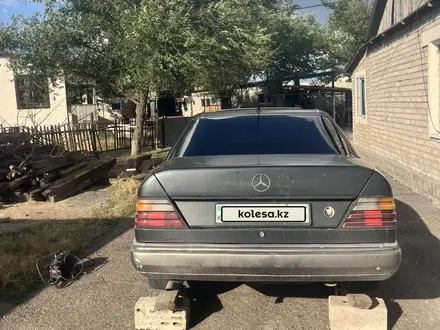 Mercedes-Benz E 230 1992 года за 1 500 000 тг. в Узынагаш – фото 2