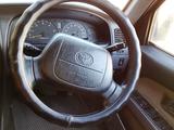 Toyota Hilux Surf 1996 года за 2 000 000 тг. в Турара Рыскулова – фото 4