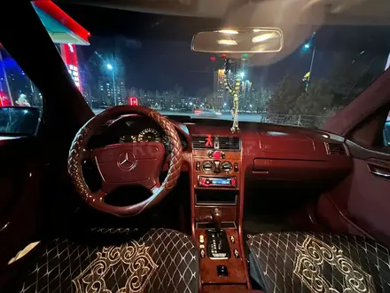 Mercedes-Benz C 220 1995 года за 2 200 000 тг. в Астана – фото 4