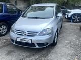 Volkswagen Golf Plus 2005 годаүшін2 500 000 тг. в Алматы