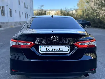 Toyota Camry 2019 года за 13 500 000 тг. в Кентау – фото 5