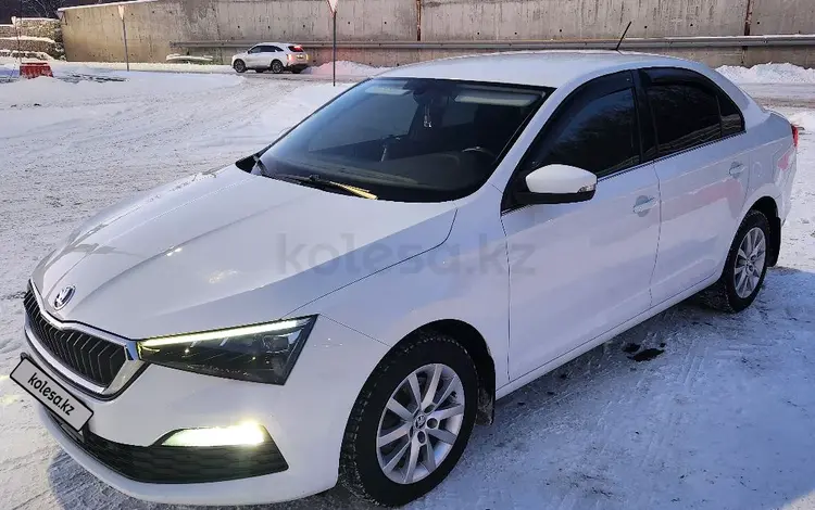 Skoda Rapid 2022 годаfor7 700 000 тг. в Уральск