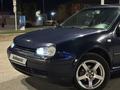 Volkswagen Golf 2000 года за 2 800 000 тг. в Атырау – фото 2