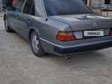 Mercedes-Benz E 200 1992 года за 2 200 000 тг. в Тараз – фото 3