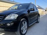 Mercedes-Benz ML 500 2007 года за 8 700 000 тг. в Шымкент – фото 4