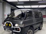 Mitsubishi Delica 1994 годаfor2 500 000 тг. в Алматы