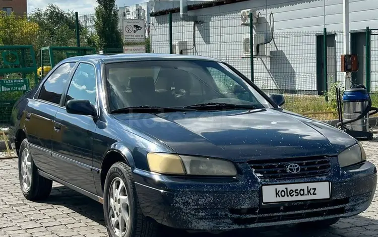 Toyota Camry 1997 годаfor3 000 000 тг. в Экибастуз