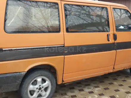 Volkswagen Transporter 1991 года за 1 500 000 тг. в Тараз – фото 2