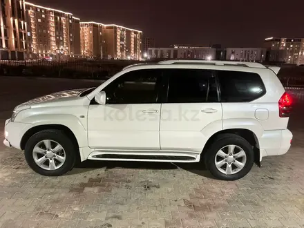 Toyota Land Cruiser Prado 2007 года за 10 500 000 тг. в Актау – фото 12