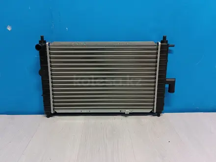 Радиатор охлаждения на матиз за 13 000 тг. в Алматы