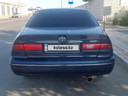 Toyota Camry 1997 года за 3 400 000 тг. в Актау – фото 5