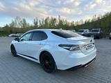 Toyota Camry 2021 года за 20 500 000 тг. в Усть-Каменогорск