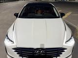 Hyundai Sonata 2023 годаүшін12 700 000 тг. в Алматы – фото 5