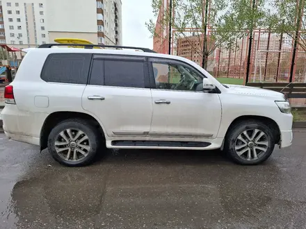 Toyota Land Cruiser 2015 года за 27 000 000 тг. в Астана – фото 19