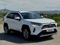 Toyota RAV4 2020 года за 14 400 000 тг. в Усть-Каменогорск – фото 4