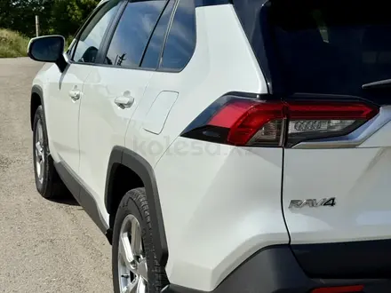 Toyota RAV4 2020 года за 14 400 000 тг. в Усть-Каменогорск – фото 9