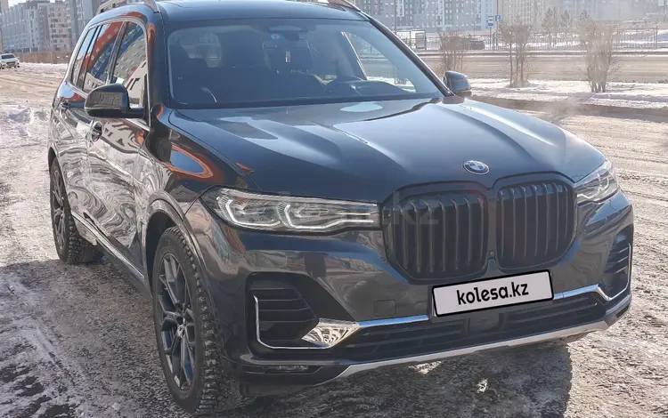 BMW X7 2022 годаfor54 000 000 тг. в Астана