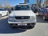Toyota Hilux 2004 года за 6 200 000 тг. в Актобе