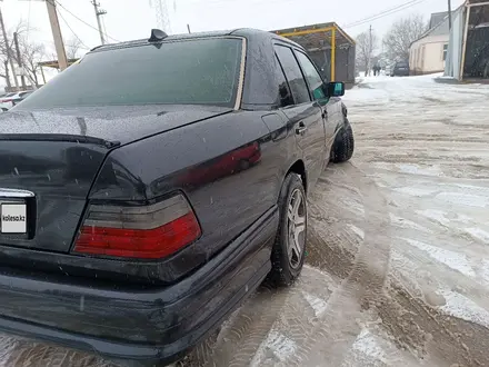 Mercedes-Benz E 280 1995 года за 2 800 000 тг. в Туркестан – фото 11