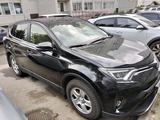 Toyota RAV4 2016 года за 17 400 000 тг. в Павлодар