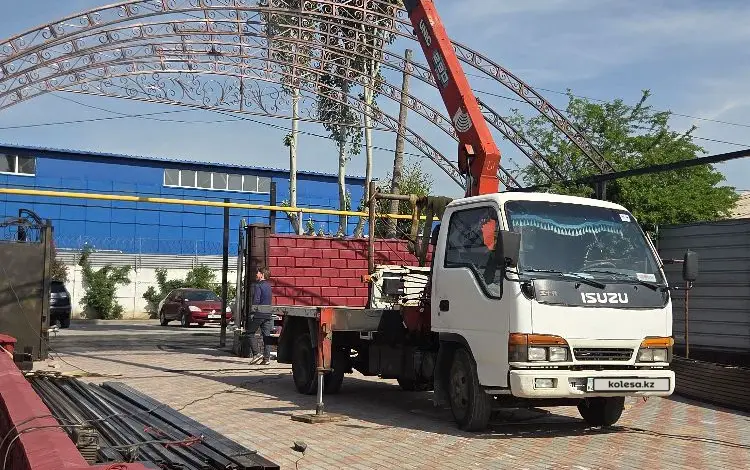 Isuzu 2014 года за 10 000 000 тг. в Алматы