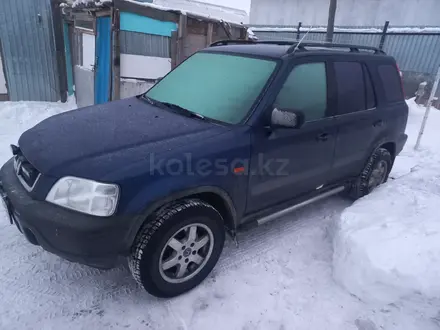 Honda CR-V 1999 года за 3 500 000 тг. в Астана – фото 2