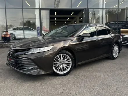 Toyota Camry 2019 года за 13 700 000 тг. в Шымкент – фото 3
