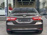 Toyota Camry 2019 года за 13 700 000 тг. в Шымкент – фото 5