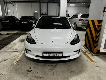 Tesla Model 3 2020 года за 14 900 000 тг. в Астана – фото 2