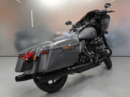 Harley-Davidson  CVO Road Glide ST 2022 года за 22 870 000 тг. в Алматы – фото 3