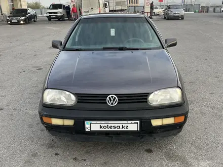 Volkswagen Golf 1994 года за 1 550 000 тг. в Шымкент