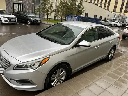 Hyundai Sonata 2015 года за 6 800 000 тг. в Астана – фото 2