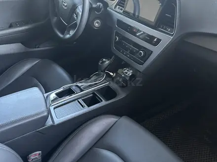 Hyundai Sonata 2014 года за 4 000 000 тг. в Уральск – фото 7