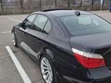 BMW 550 2008 годаүшін9 000 000 тг. в Алматы – фото 4
