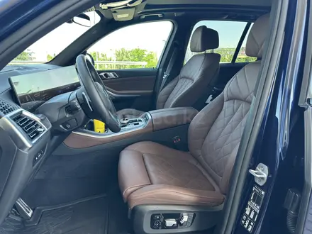 BMW X5 2025 года за 66 000 000 тг. в Алматы – фото 6