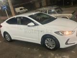 Hyundai Elantra 2018 года за 7 750 000 тг. в Шымкент – фото 3