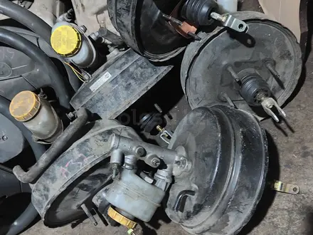 Вакуум цилиндр тормозной за 45 000 тг. в Алматы