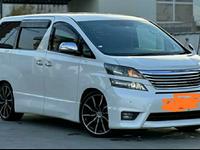 Toyota Vellfire 2011 года за 7 100 000 тг. в Атырау